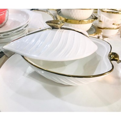 Soupière en céramique design motif  bordure dorée