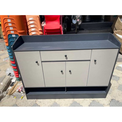 Armoire à chaussures moderne  – Élégance et praticité au quotidien