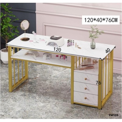 Table de manucure marbre blanc & structure dorée – Élégance et fonctionnalité
