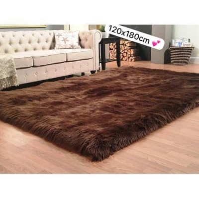 Tapis shaggy en fausse fourrure grise 120x180 cm