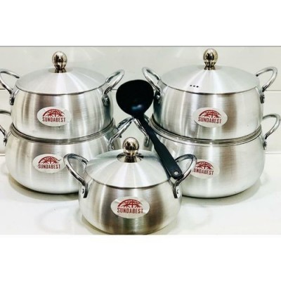 Ensemble De 5 Marmites en  Alu - Avec 1 Louche
